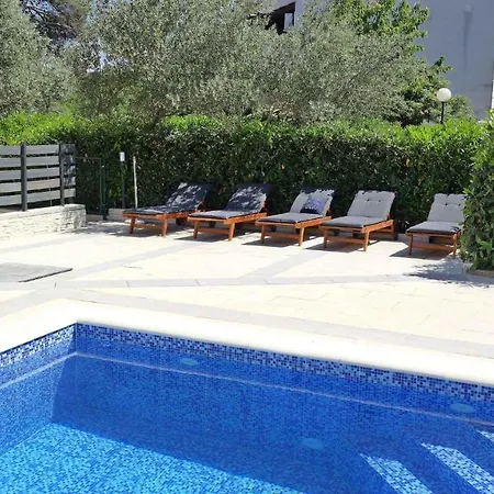 In - Insel Krk 27653 بيت للعطل *